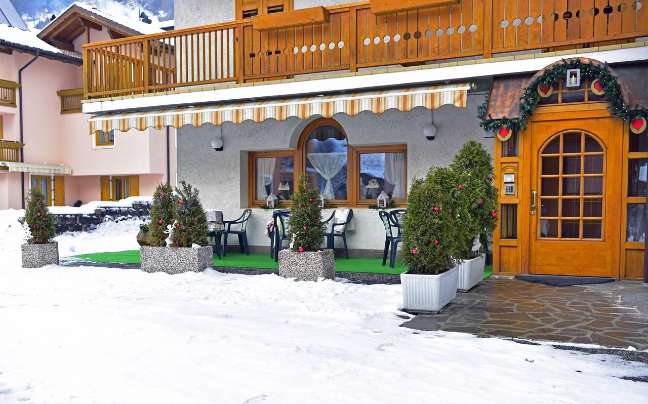 Alpen Hotel ราบบิ ภายนอก รูปภาพ